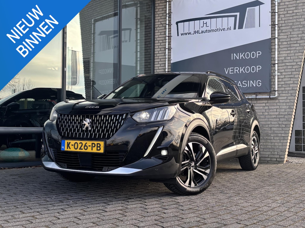 Peugeot 2008 - 1.2 PureTech GT*AUTOM.*ECC*CRUISE*NAVI*CAM* - AutoWereld.nl