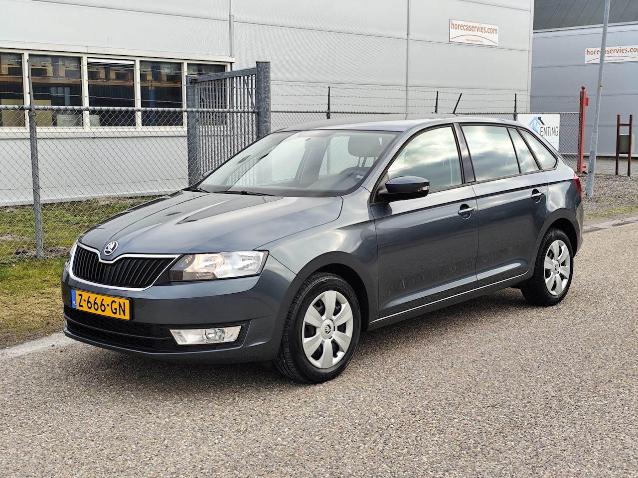 Skoda Rapid Spaceback - 1.2 TSI Greentech Ambition 1.2 TSI Greentech Ambition - AutoWereld.nl