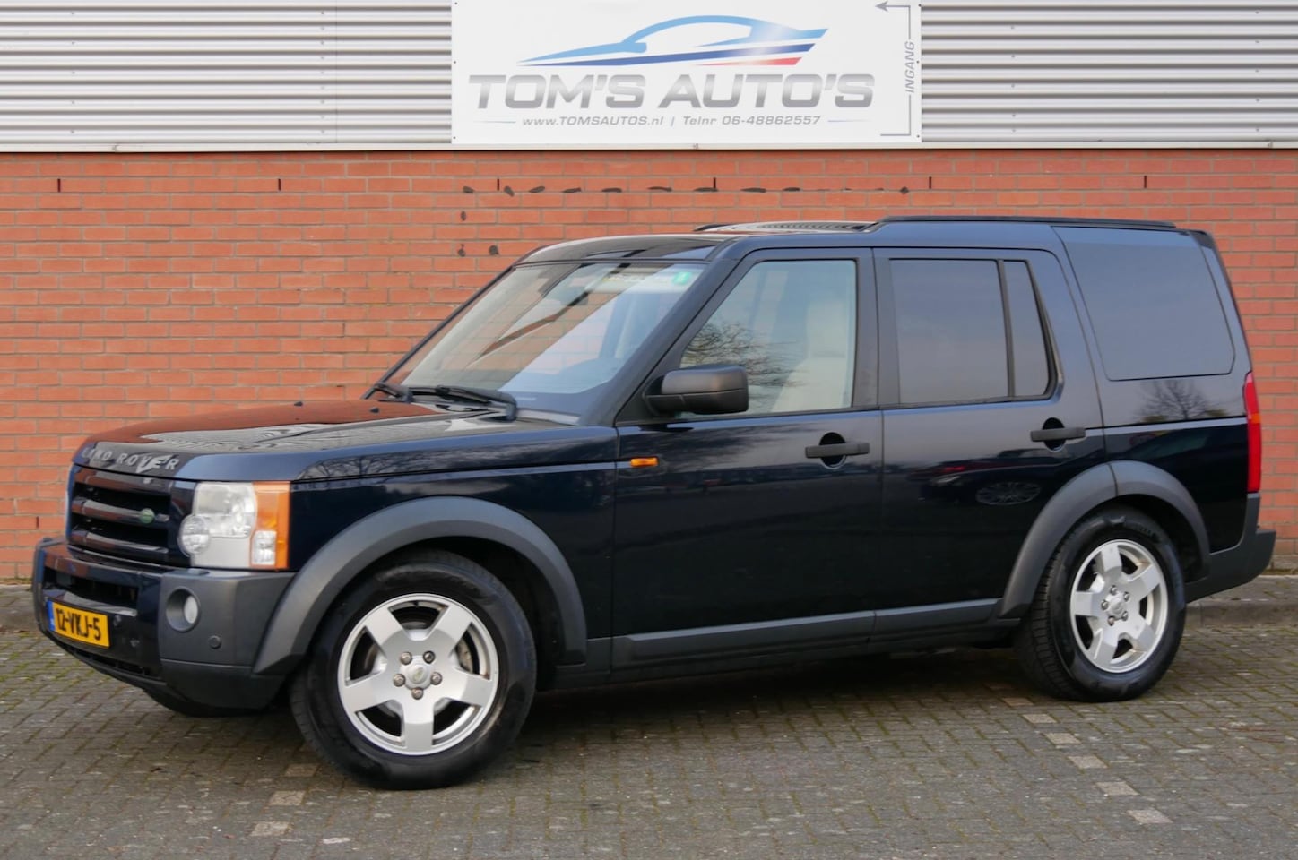 Land Rover Discovery - 2.7 TdV6 SE. grijs kenteken. nieuwe distributie zeer goed onderhouden. - AutoWereld.nl