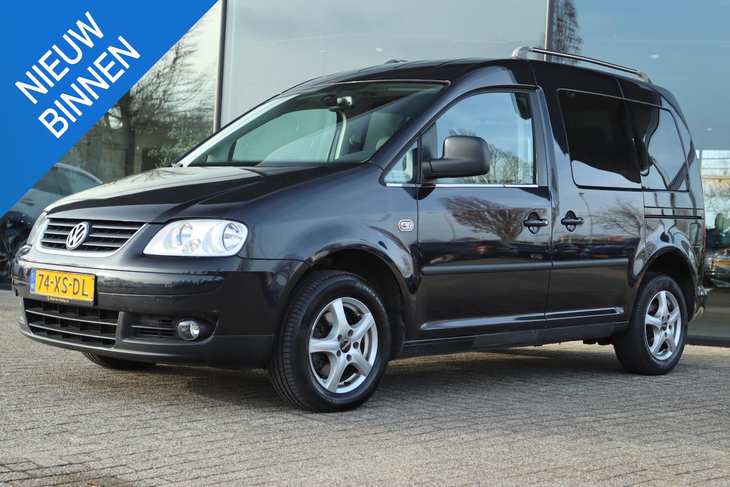 Volkswagen Caddy - 1.9 TDI OPTIVE COMFORT 5P. INVALIDE / ROLSTOEL | ROLSTOELLIFT | HANDBEDIENING - AutoWereld.nl