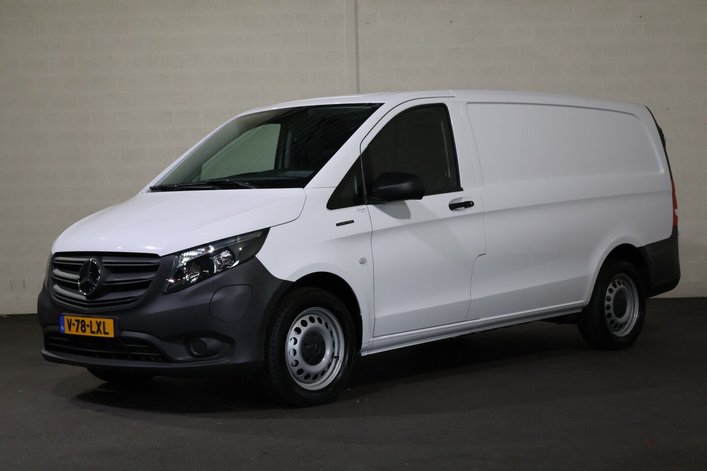 Mercedes-Benz eVito - eVito 112 L2 60 kWh 112 L2 60 kWh - AutoWereld.nl