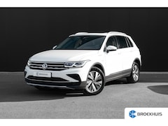 Volkswagen Tiguan - 1.4 TSI eHybrid 245pk Elegance | Panoramadak | Trekhaak | Stoelen Elektrisch | Achteruitri