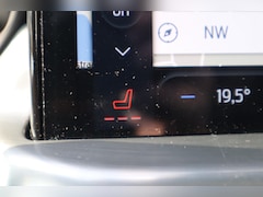 Ford Focus Wagon - 125PK HYBRID TITANIUM-X VIRTUAL-COCKPIT B&O AUDIO CLIMA P-SENSOREN 17"LMV LED CAMERA WINTE