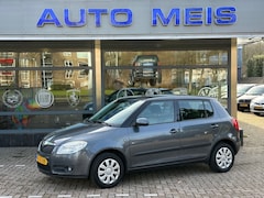 Skoda Fabia - 1.4-16V AMBIENTE Airco Trekhaak