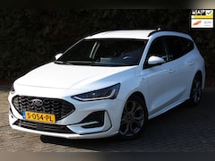 Ford Focus Wagon - 1.0 EcoBoost Hybrid ST Line Style 155PK | Stoel/stuurverwarming | Parkeersensoren | Apple/