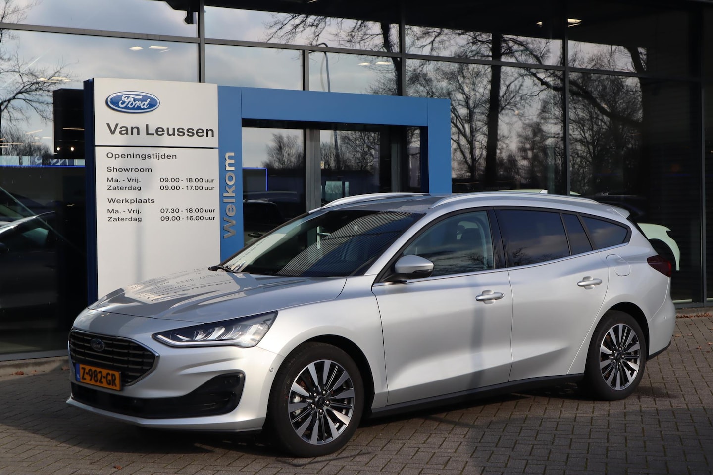 Ford Focus Wagon - 125PK HYBRID TITANIUM-X VIRTUAL-COCKPIT B&O AUDIO CLIMA P-SENSOREN 17"LMV LED CAMERA WINTE - AutoWereld.nl