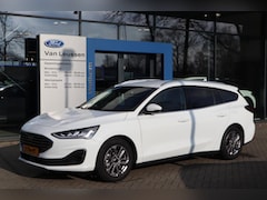 Ford Focus Wagon - 125PK HYBRID TITANIUM NAVI CRUISE CLIMA APPLE/ANDROID PARK-SENSOREN PRIVACY-GLASS LM-VELGE