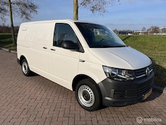 Volkswagen Transporter - 2.0 TSI Benzine + Airco | Gesloten bestel