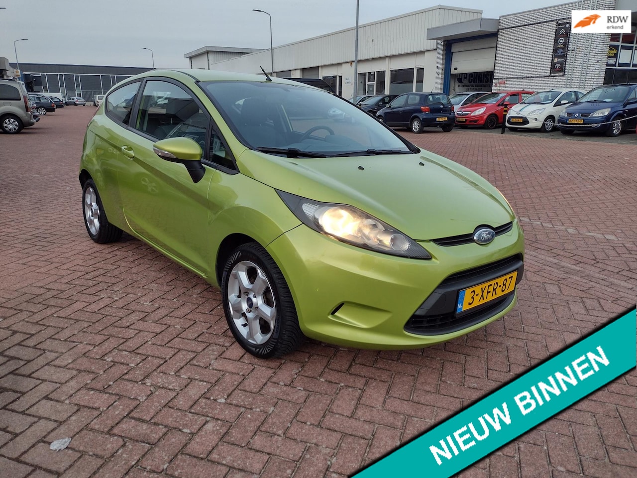 Ford Fiesta - 1.25 Trend MOOIE AUTO BEL 0619590613 AIRCO APK 16-12-2026 - AutoWereld.nl