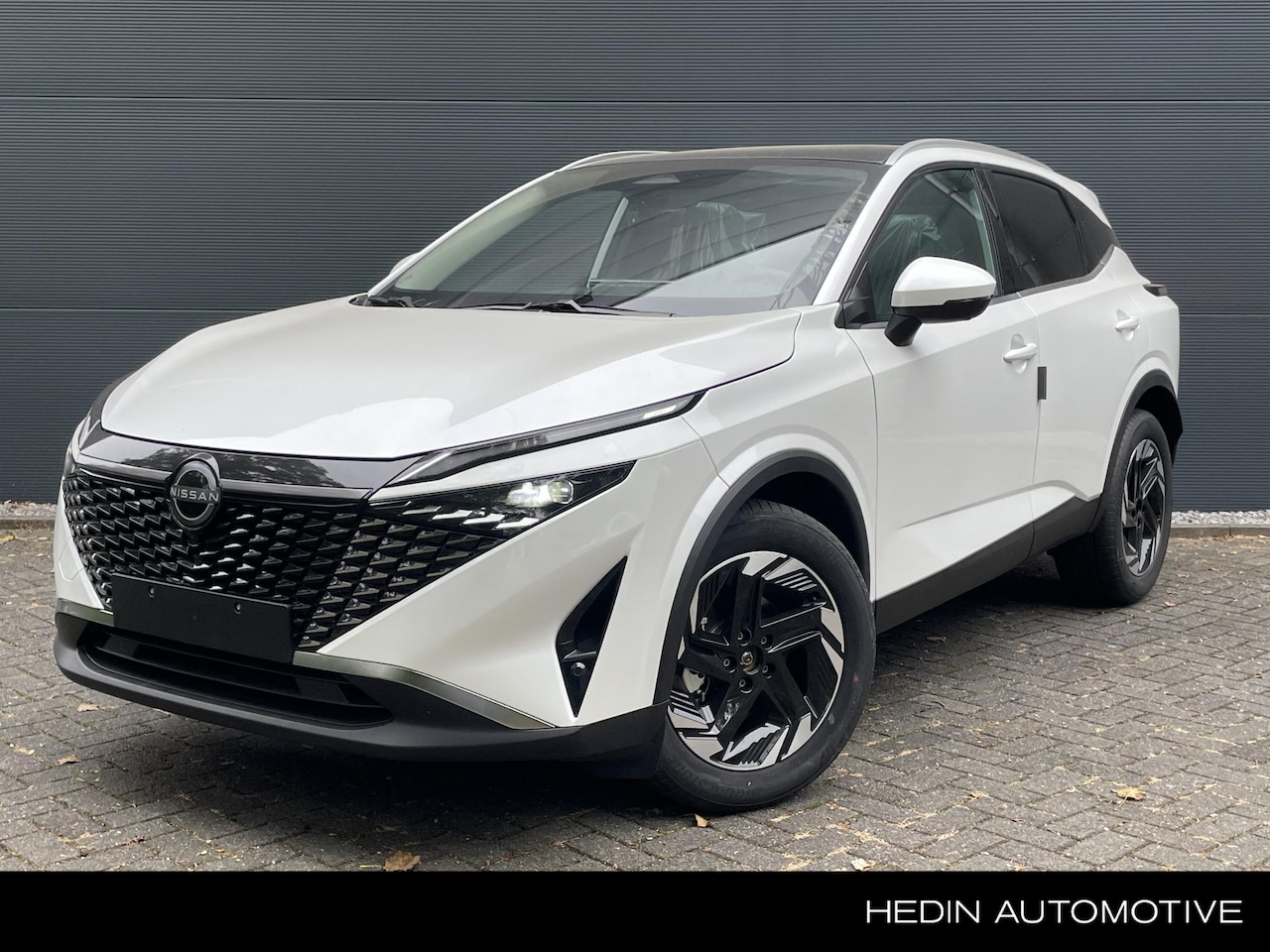 Nissan Qashqai - 1.3 MHEV Xtronic N-Connecta | 1800 KG Trekvermogen | Navigatie | Camera | Panoramisch Dak - AutoWereld.nl