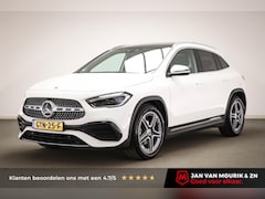 Mercedes-Benz GLA-Klasse - 180 AMG Line | PANORAMADAK | HALF LEDER | STOELVERWARMING | APPLE