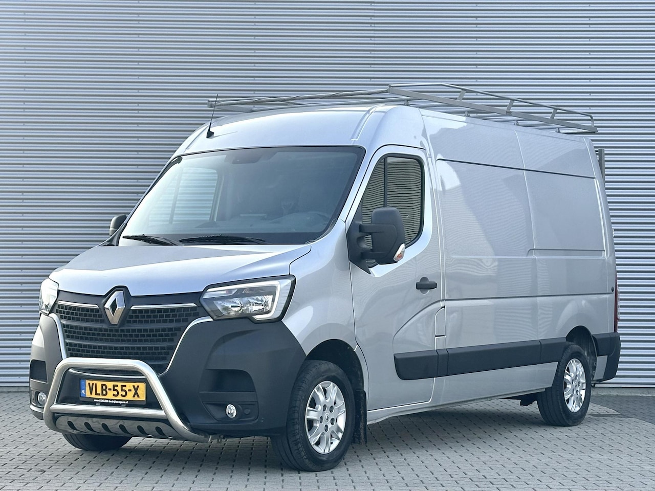 Renault Master - T35 2.3 dCi 150 L2H2 Automaat|Apple carplay - AutoWereld.nl