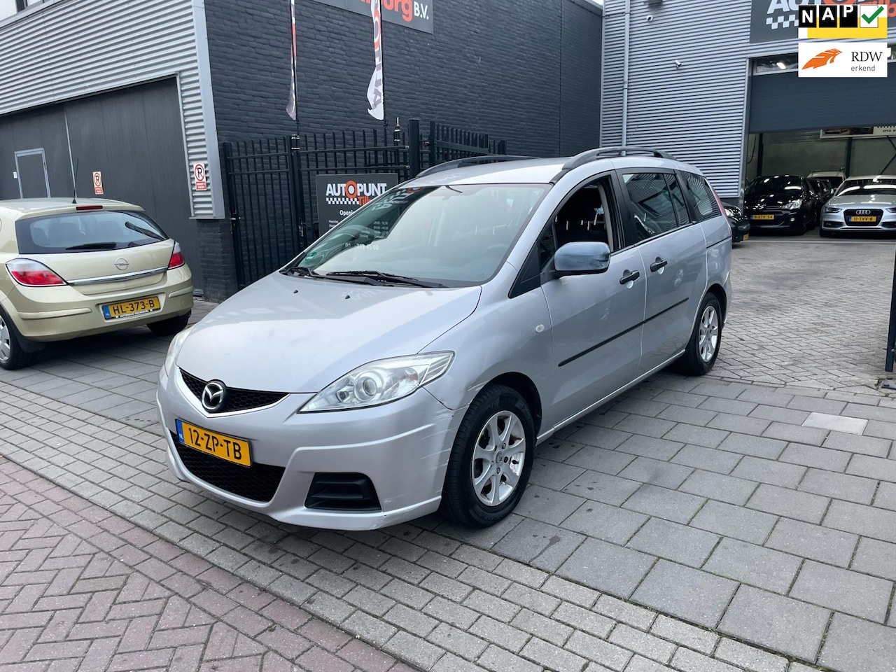 Mazda 5 - 1.8 TS 2e Eigenaar! Trekhaak Airco NAP APK 1 Jaar - AutoWereld.nl