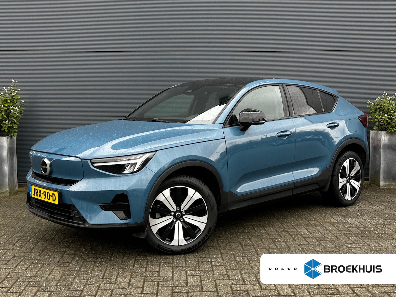 Volvo C40 - Recharge Core 69 kWh | Pano | Cruise Control | Camera | All-seasons | - AutoWereld.nl