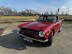 Triumph TR6
