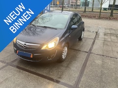 Opel Corsa - 1.4-16V Edition Navi, Airco, Bluetooth, LMV 16", cruisecontrole, etc