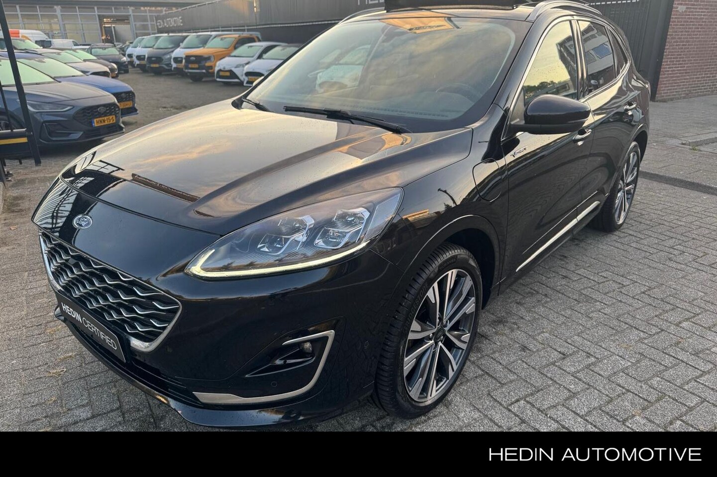 Ford Kuga - 2.5 PHEV Vignale | Panoramadak | 20 Inch velgen | Driver Assistance Pack - AutoWereld.nl