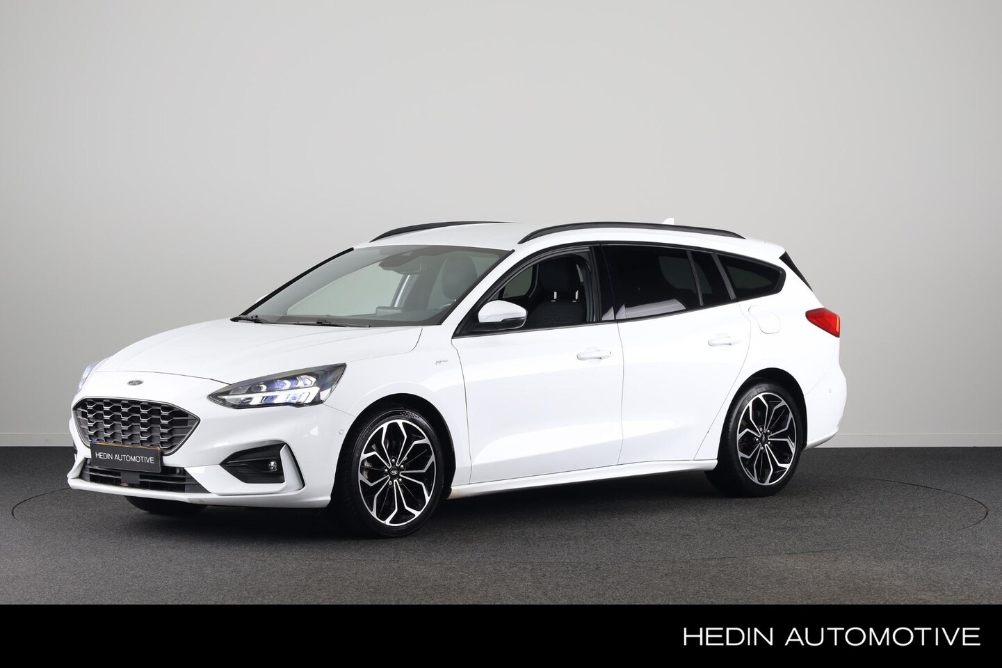 Ford Focus Wagon - 1.0 EcoBoost ST Line Business | Trekhaak | Winterpakket | B&O | - AutoWereld.nl