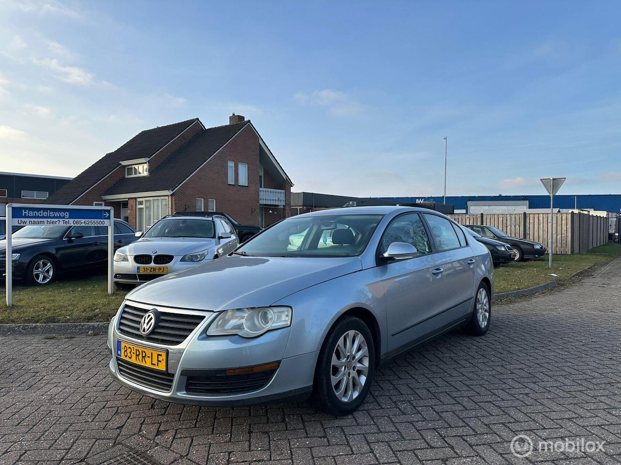 Volkswagen Passat - 1.6 Comfortline Cruise Clima Nieuwe APK - AutoWereld.nl