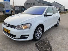 Volkswagen Golf - 1.2 TSI Highline Cup Uitvoering