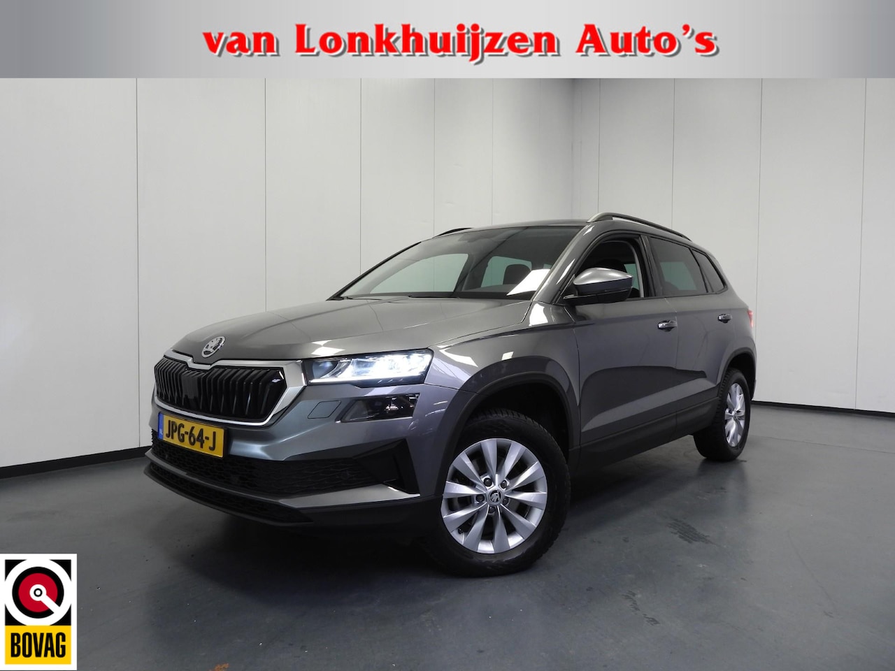 Skoda Karoq - 1.0 TSI Ambition NAVI/CAMERA/CLIMA/LED/16"LMV! - AutoWereld.nl