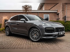 Porsche Cayenne Coupé - 3.0 E-Hybrid Platinum Edition Sport Design Luchtvering Pano Soft Black Optic Close 22''