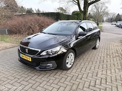 Peugeot 308 SW - 1.2 | PANORAMADAK | TREKHAAK | 128.000KM |