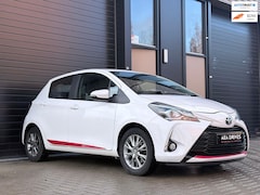 Toyota Yaris - 1.5 VVT-i camera, cruise, climate control, stoelverwarming en meer. Zuinig, sportief en pe