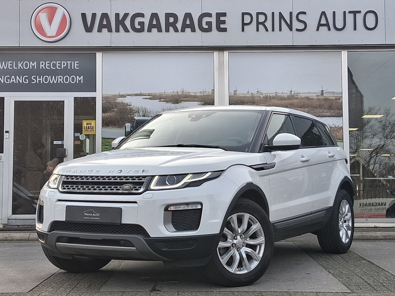 Land Rover Range Rover Evoque - 2.0 TD4 SE Dynamic |PANO|STOELVERW.|CAMERA| 4420 - AutoWereld.nl