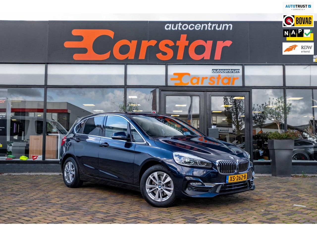 BMW 2-serie Active Tourer - 218i Corporate Lease High Executive|Navi|Pdc|Cruise - AutoWereld.nl