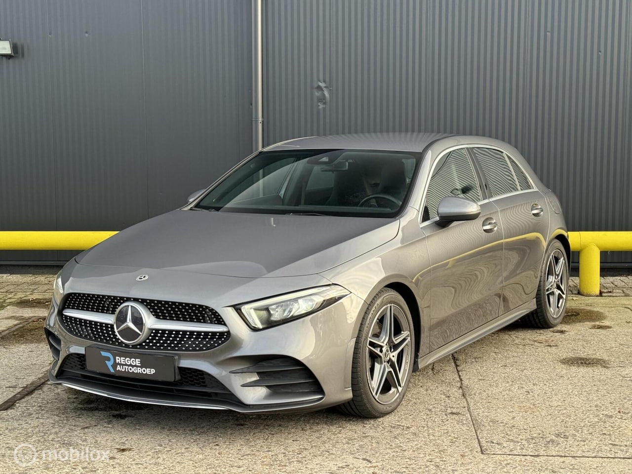 Mercedes-Benz A-klasse - 180 AMG-Pakket NIEUWSTAAT - AutoWereld.nl