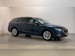 Skoda Octavia Combi - 1.0 TSI 110pk Business Edition Plus Leder-Alcantara Camera Sfeerverlichting Navigatie