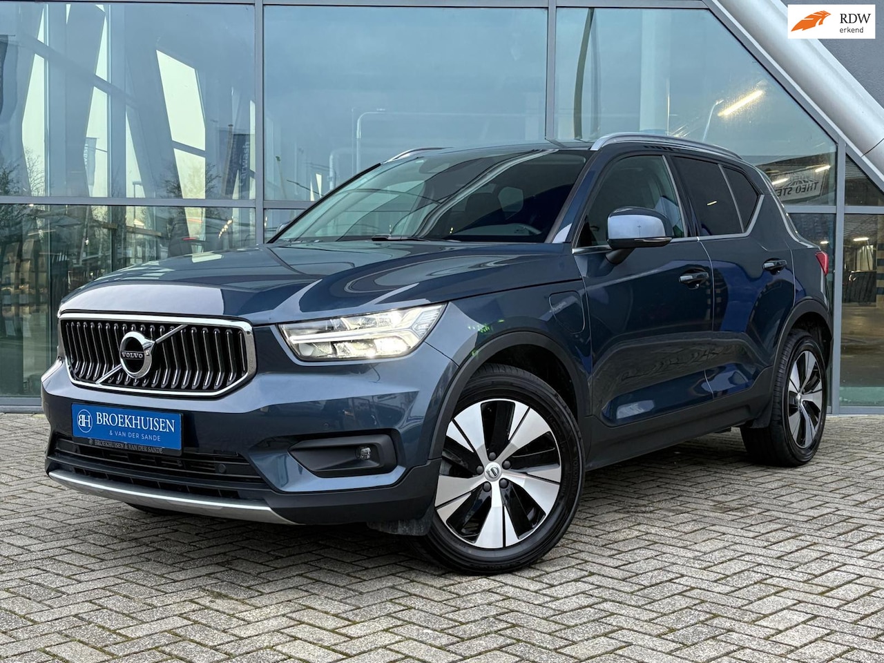 Volvo XC40 - 1.5 T5 Recharge Inscription Expression 262pk Adaptieve Cruise / Camera - AutoWereld.nl