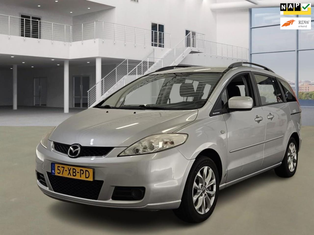 Mazda 5 - 1.8 Touring 7 persoons - AutoWereld.nl
