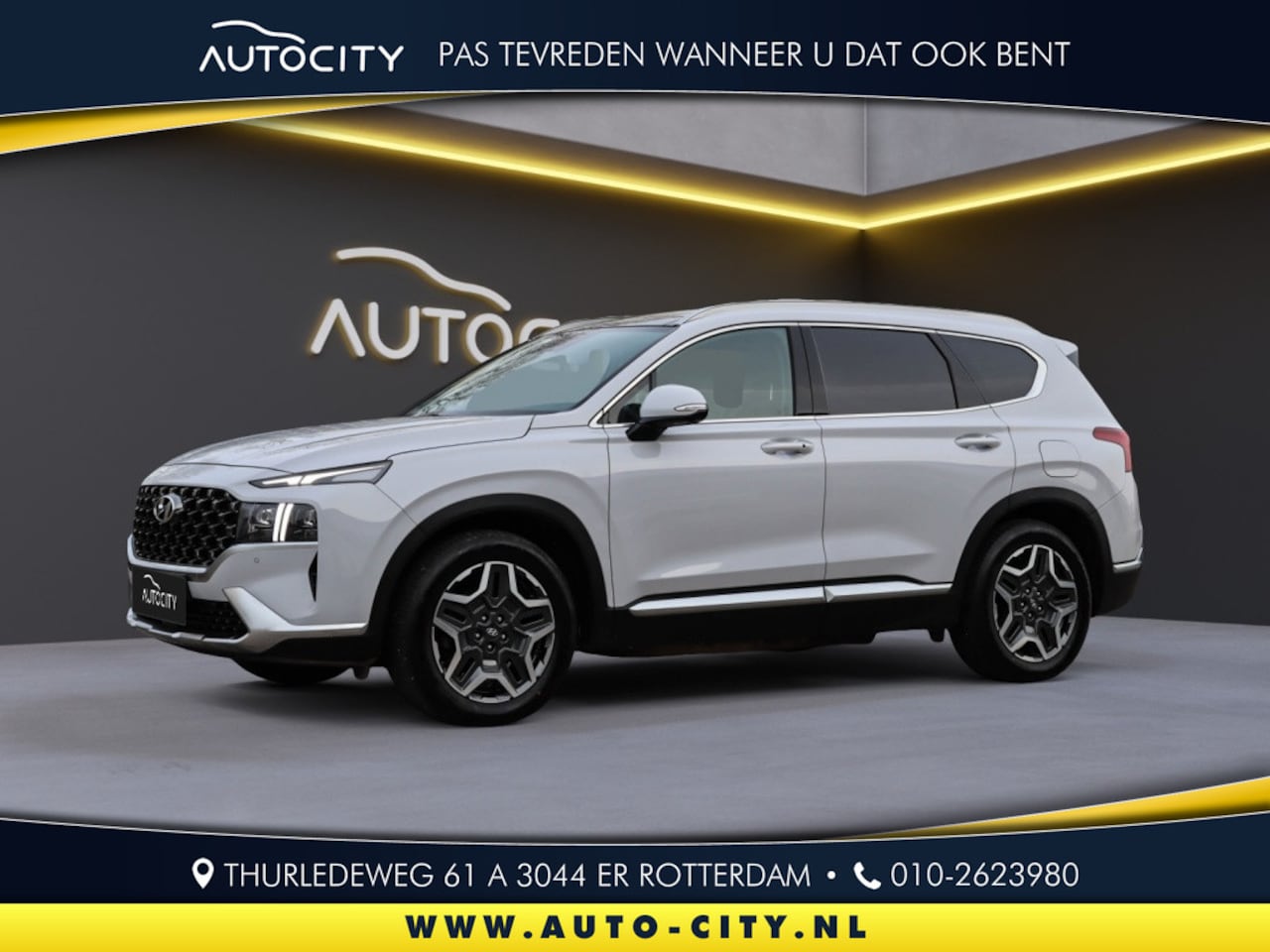 Hyundai Santa Fe - 1.6 T-GDI PHEV Premium Sky 7p l Trekhaak l Leder l Pano l 360 l - AutoWereld.nl