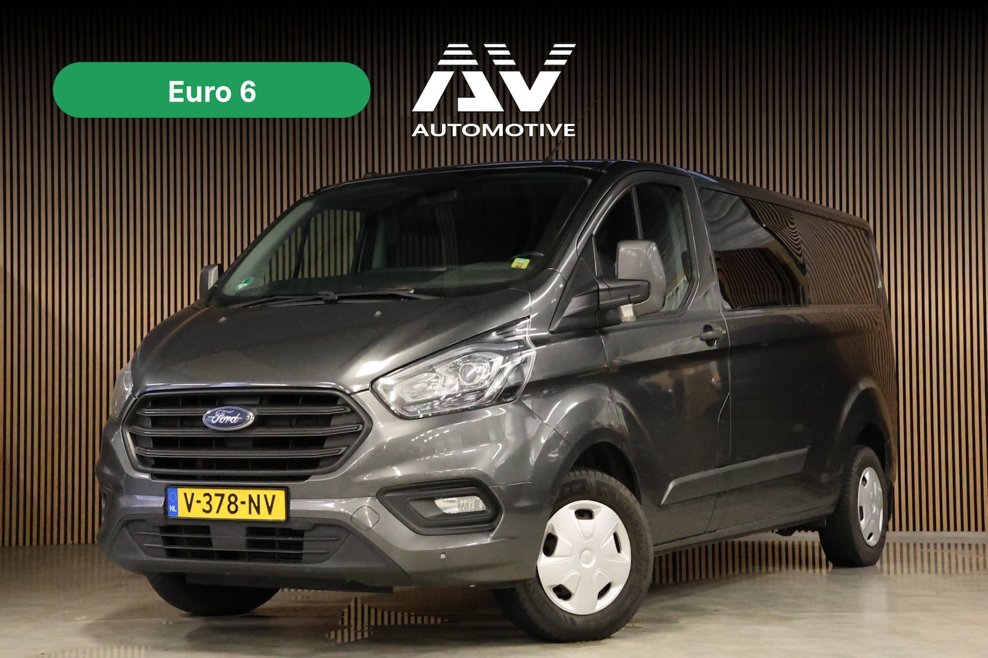 Ford Transit Custom - 300 2.0 TDCI L2H1 DC | Dubbel Cabine | 5-Zitter | Stoelverwarming | DAB | PDC V+A | Cruise - AutoWereld.nl