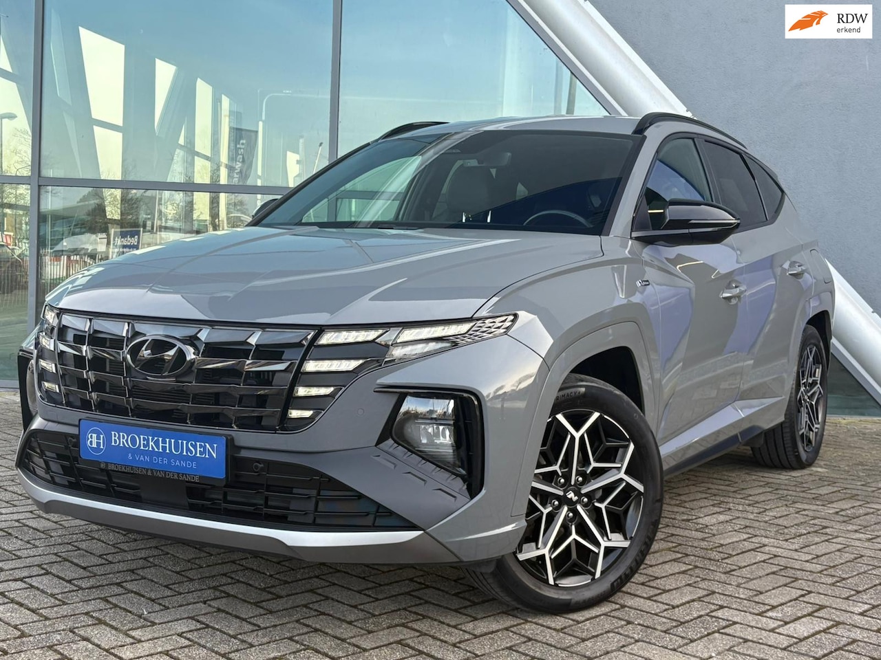 Hyundai Tucson - 1.6 T-GDI PHEV N Line 4WD 265pk Trekhaak / Camera / Stoel-Stuur Verwarming - AutoWereld.nl