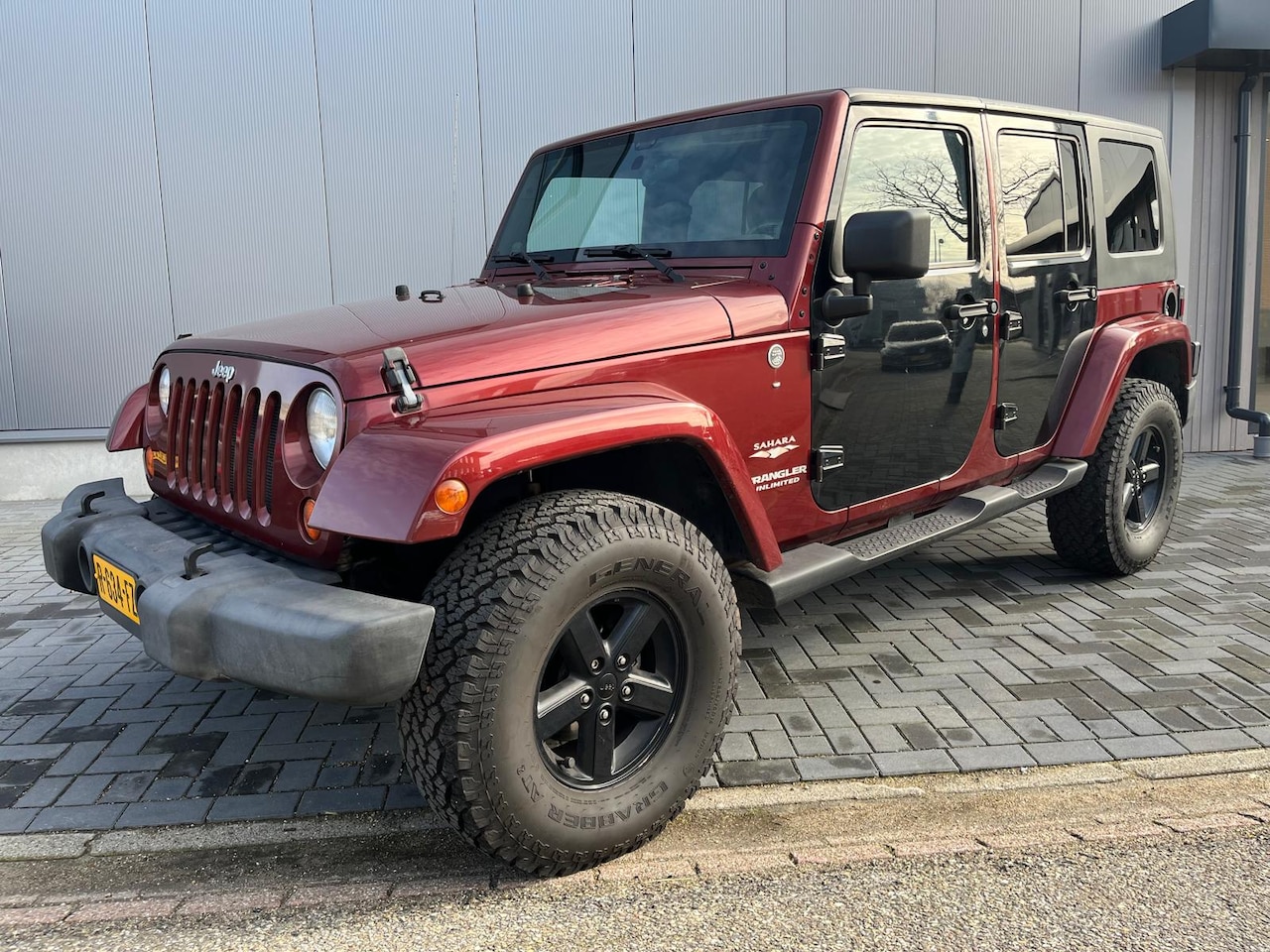 Jeep Wrangler Unlimited - 3.8 Sahara - AutoWereld.nl
