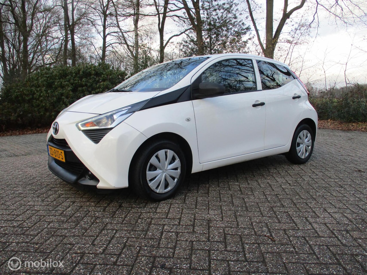 Toyota Aygo - 1.0 VVT-i x-fun apk 02-2027 all-in prijs - AutoWereld.nl