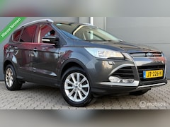 Ford Kuga - 1.5 Titanium Styling Pack Trekhaak/Navi/Clima/Cruise/PDC