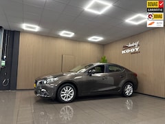 Mazda 3 - 3 2.0 TS * Automaat / Navigatie / Cruise control / LM Velgen