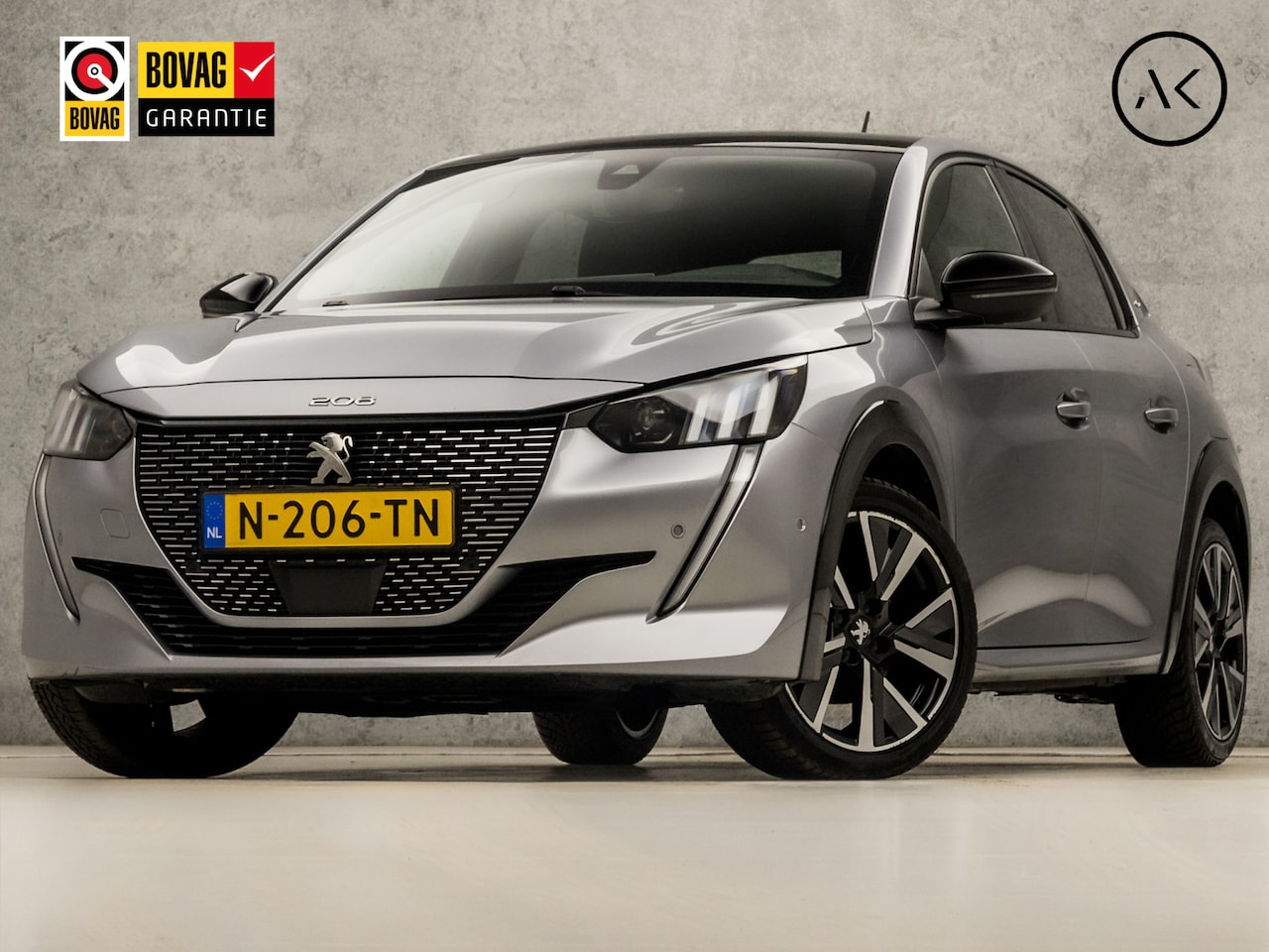 Peugeot 208 - 1.2 PureTech GT-Line Sport (VIRTUAL COCKPIT, ZWART DAK, APPLE CARPLAY, 360 CAMERA, KEYLESS - AutoWereld.nl