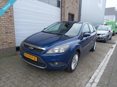 Ford Focus - 1.6 Titanium Nieuwe Distributie. APK 3-2027