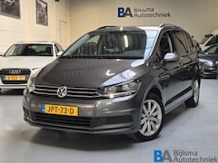 Volkswagen Touran - 1.2 TSI Comfortline | 7p. | PDC | 17" LMV | Netjes