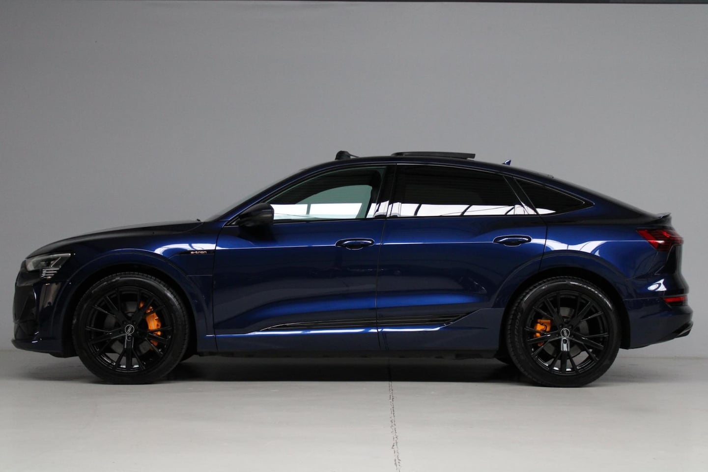 Audi e-tron Sportback - 55 Quattro S edition 95 kWh | B&O | RS zetels | 360 camera | matrix led | keyless | panora - AutoWereld.nl