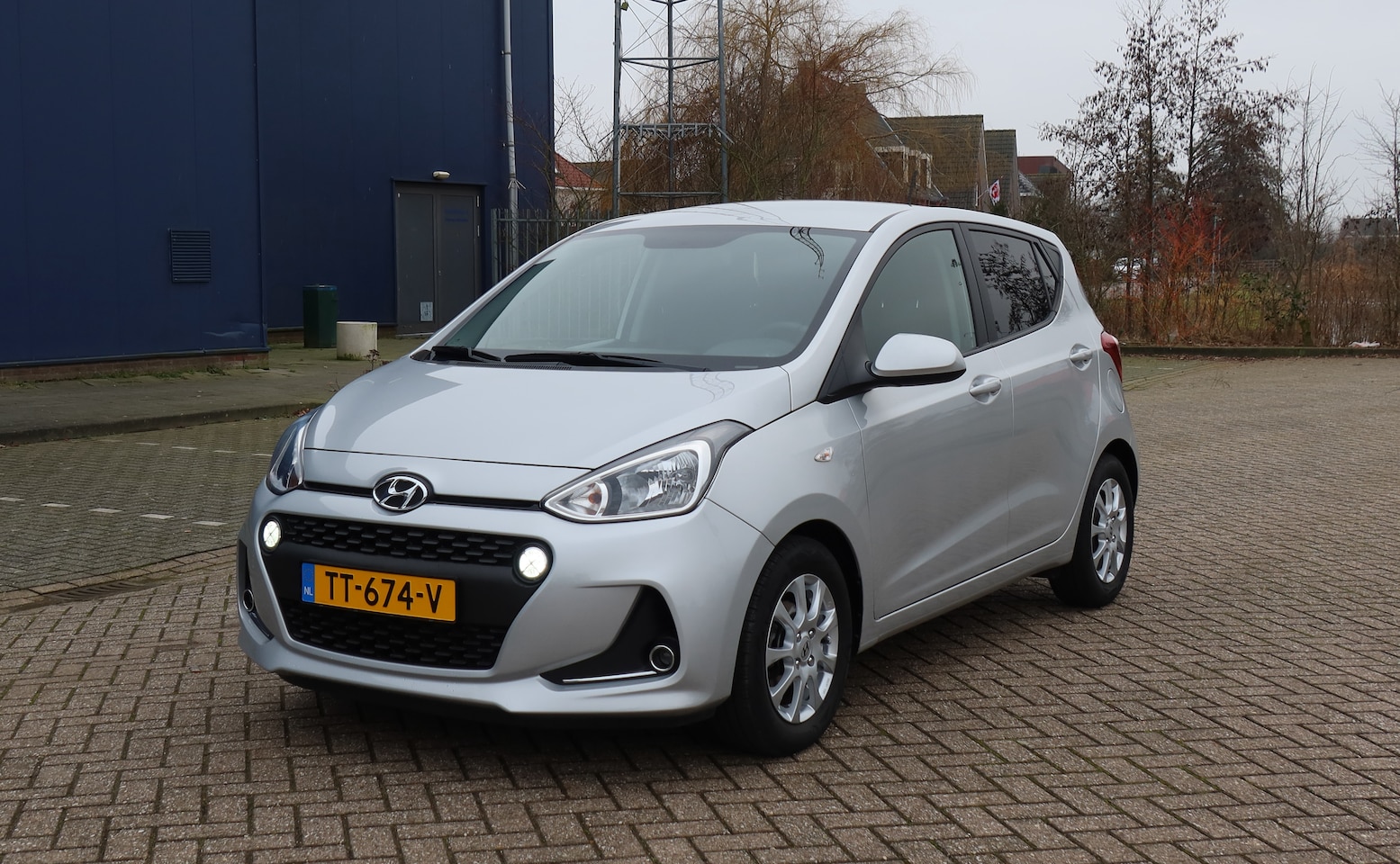 Hyundai i10 - 1.0i Comfort Airco, Nav, en vele opties als nieuw - AutoWereld.nl