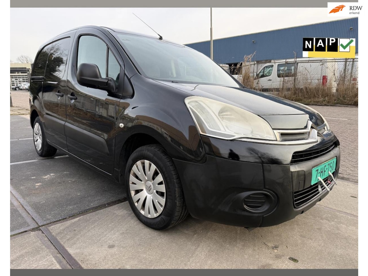 Citroën Berlingo - 1.6 HDI 500 Club Economy 1.6 HDI 500 Club Economy - AutoWereld.nl