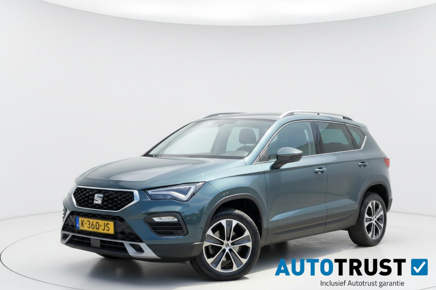 SEAT Ateca - 1.5 TSI AUTOMAAT CAMERA PANO CARPLAY - AutoWereld.nl