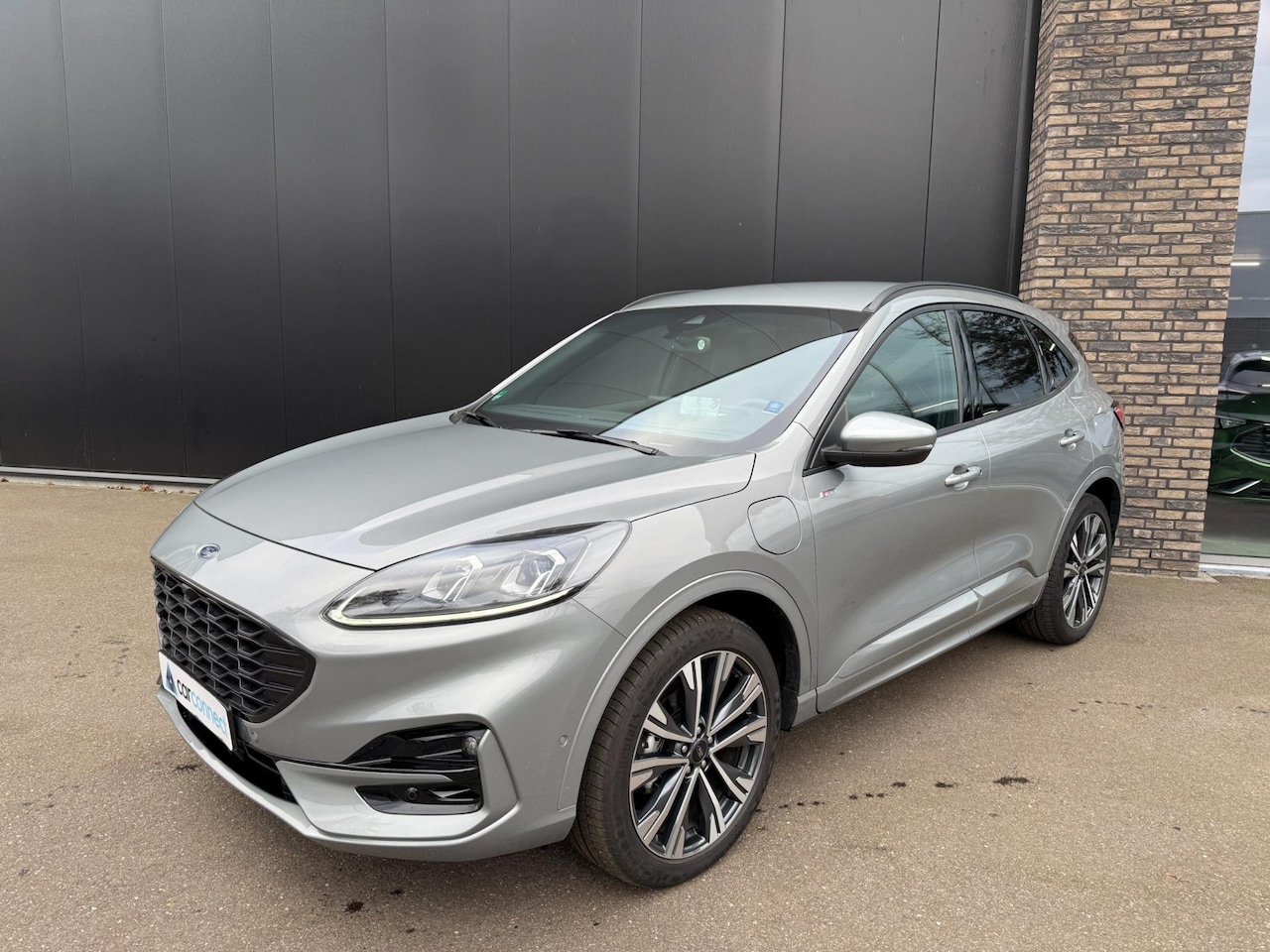 Ford Kuga - 2.5 225pk PHEV ST-Line X HUD, Navi, B&O, Winter pack, Adop. cruise etc. etc. - AutoWereld.nl