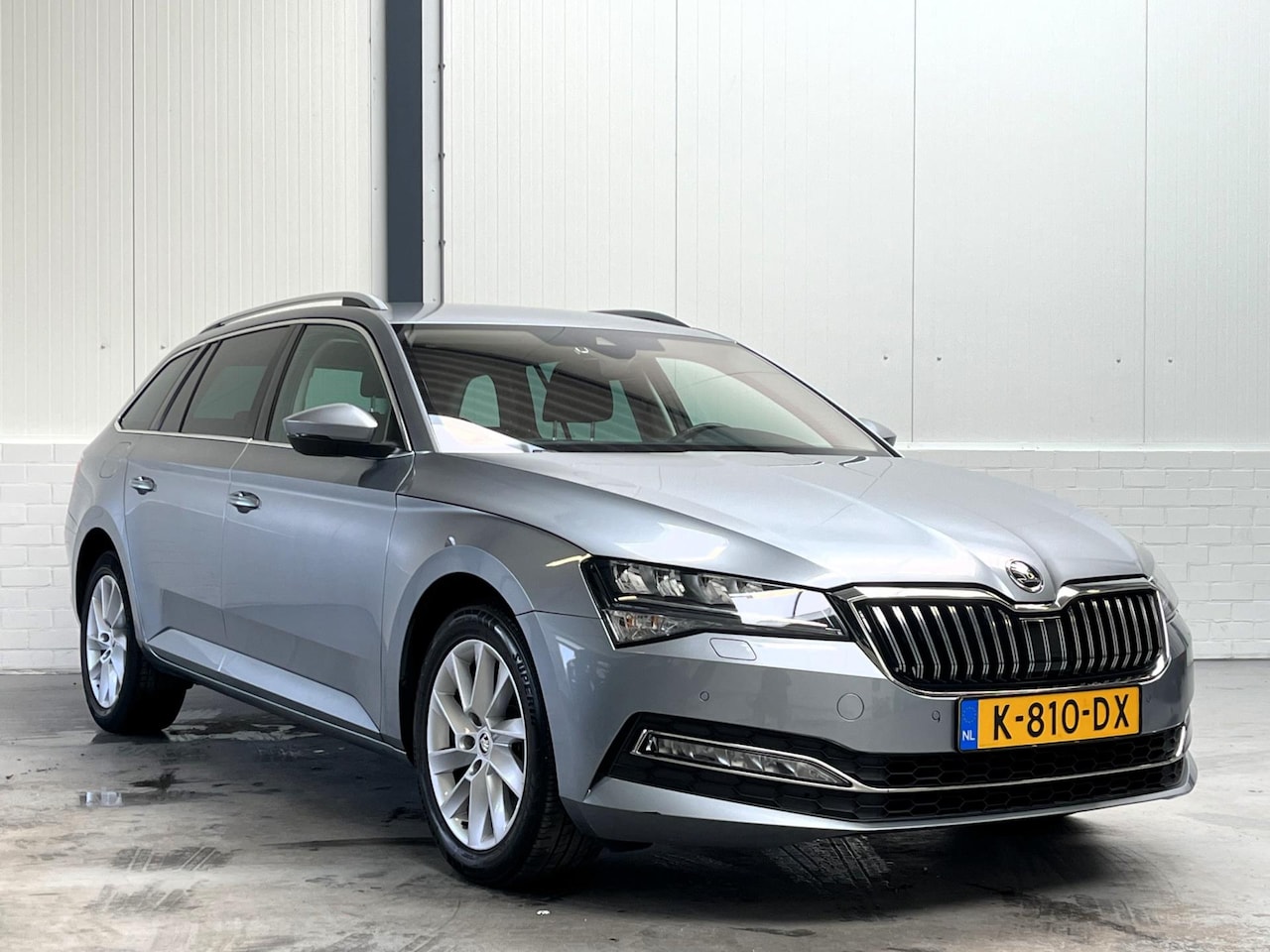 Skoda Superb Combi - 1.5 TSI ACT Business Edition 1e Eigenaar|Trekhaak - AutoWereld.nl